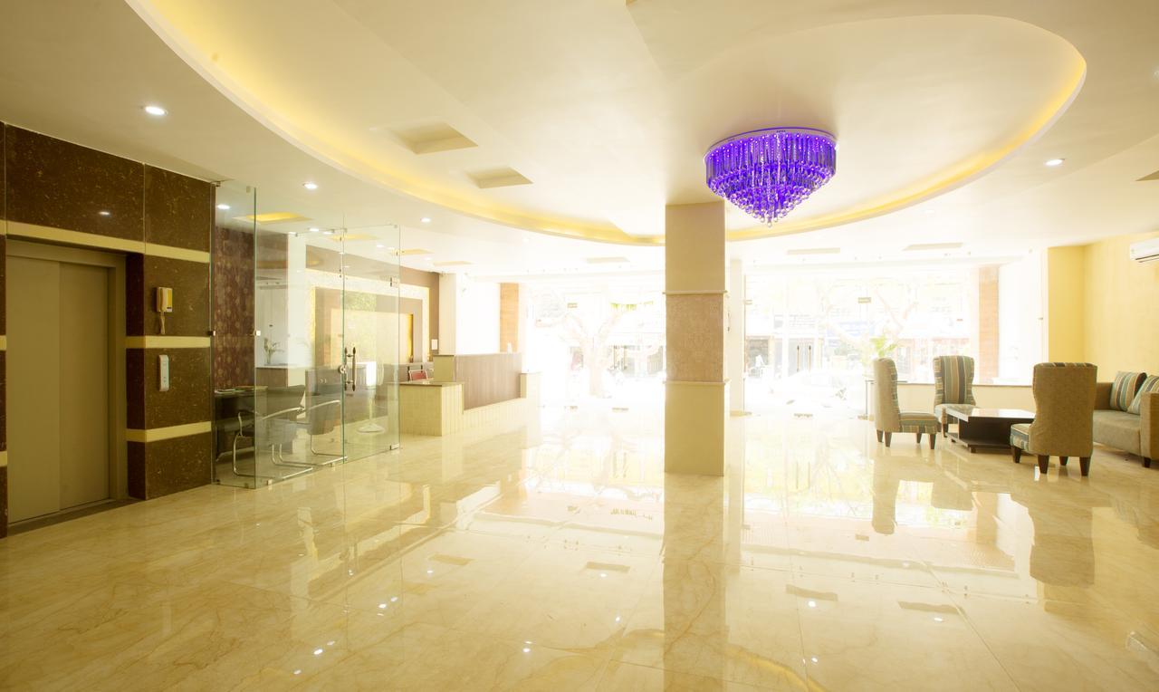 Vibhav Grand Hotel หริทวาร ภายนอก รูปภาพ